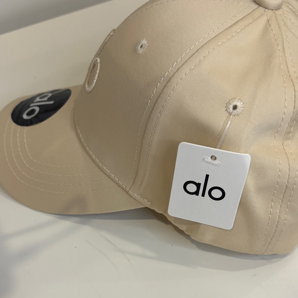 *ALO off duty Style Hat – Cream Embroidered Logo NWT 0326 - Picture 3 of 9